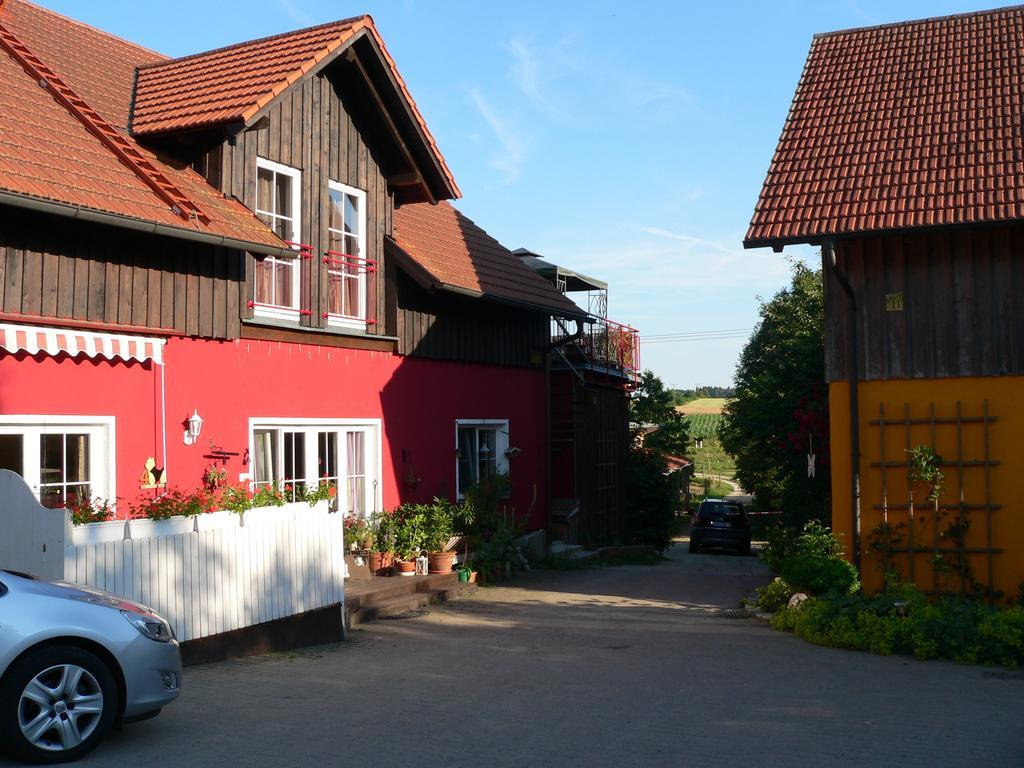 Reiterhof Vom Litzlbach Apartment Langquaid Exterior foto